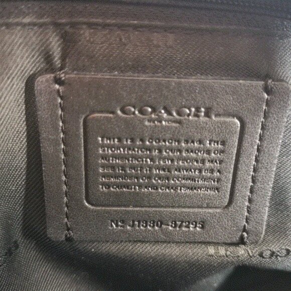 COACH Pebble Leather Swagger 27 Crossbody Handbag Satchel Black - Picture 8 of 9